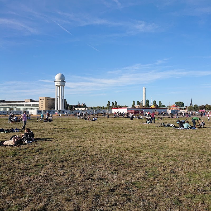 Tempelhofer Feld, Berlin
