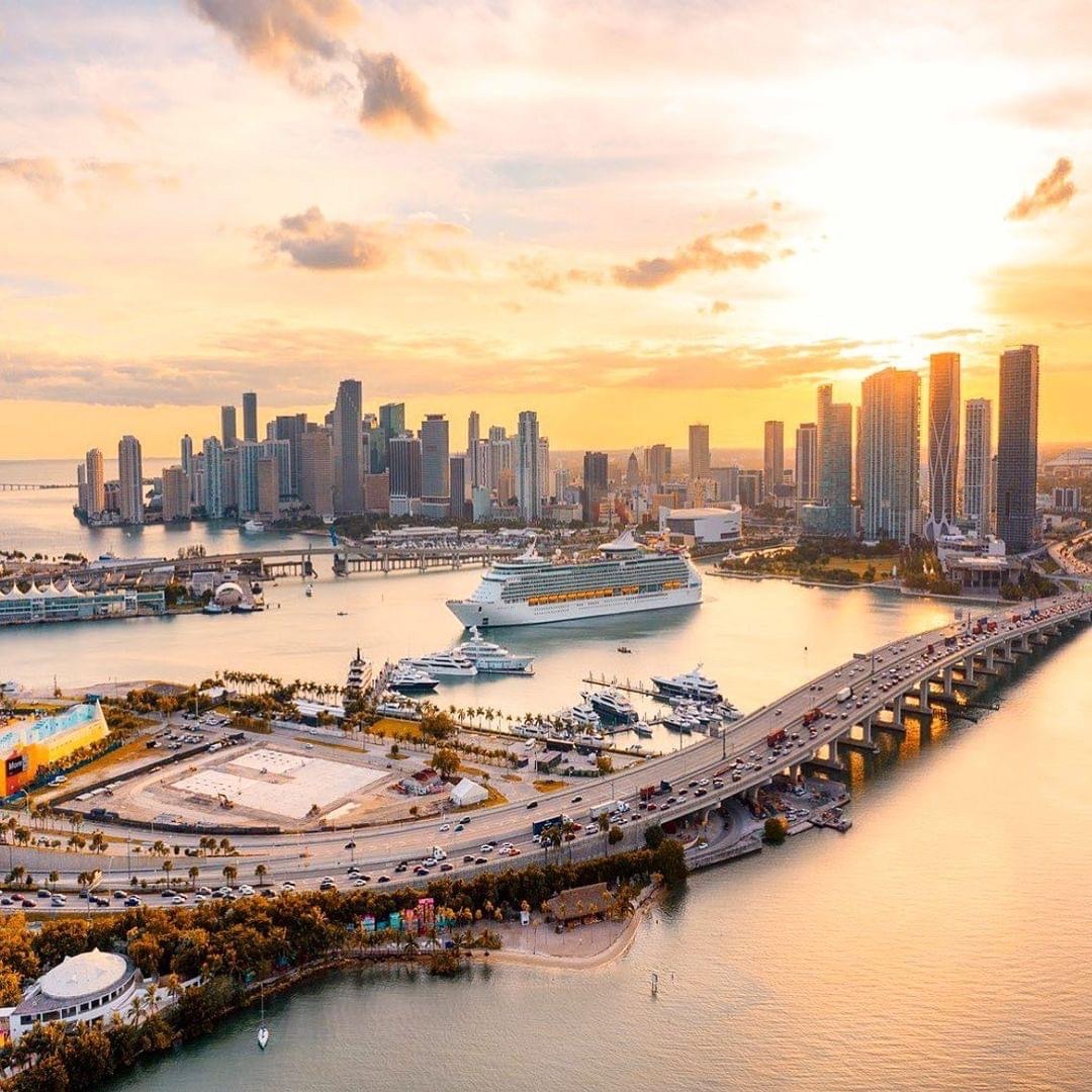 A Winter Sun Weekend in Miami with Friends
