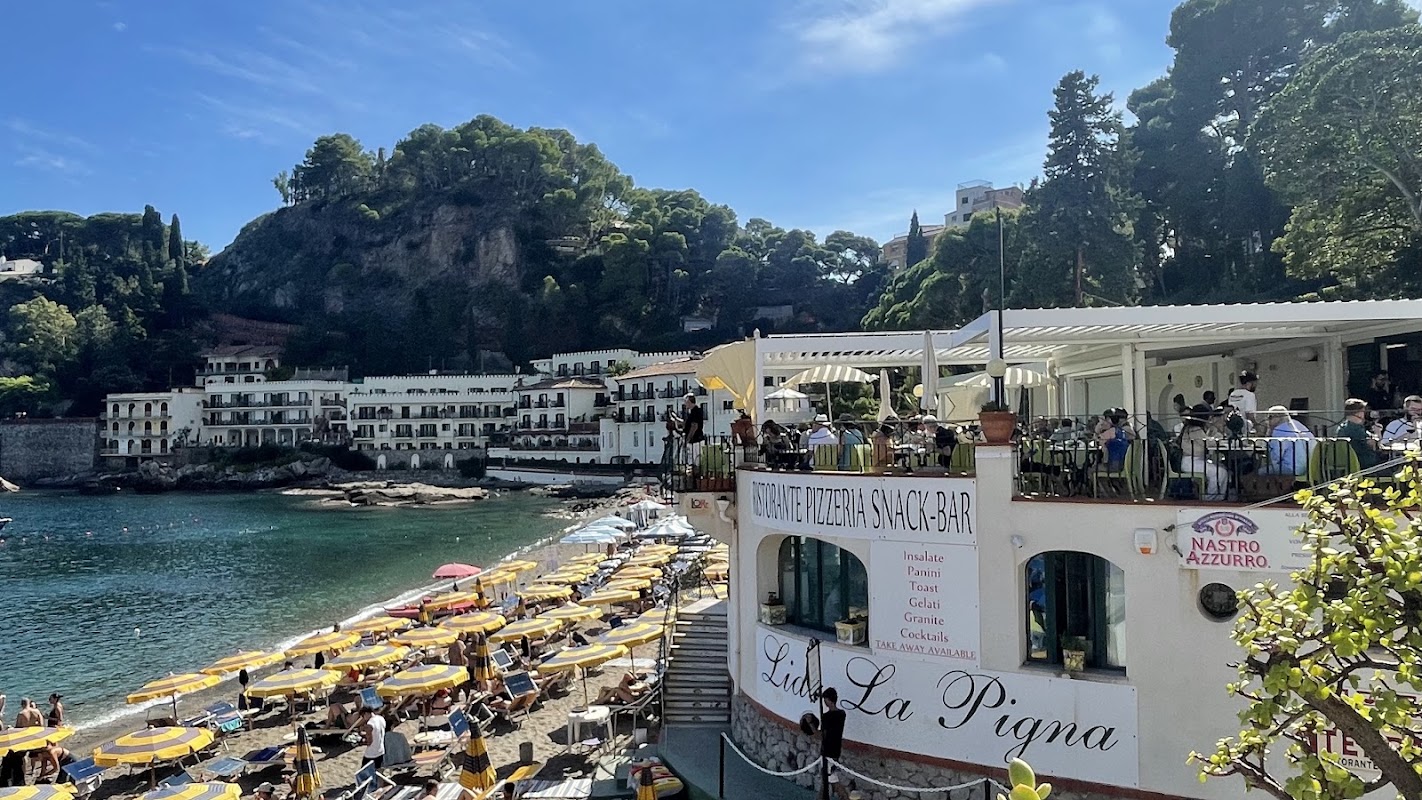 Mazzarò Beach