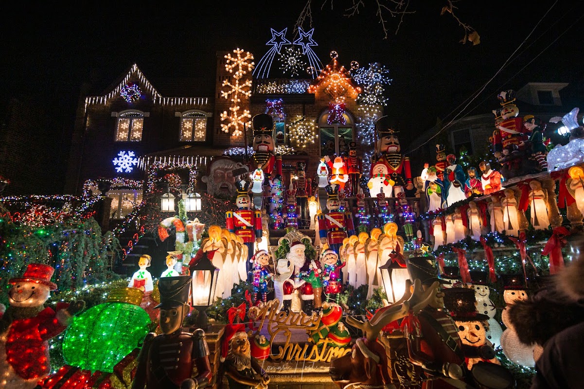 Dyker Heights Christmas Lights, New York