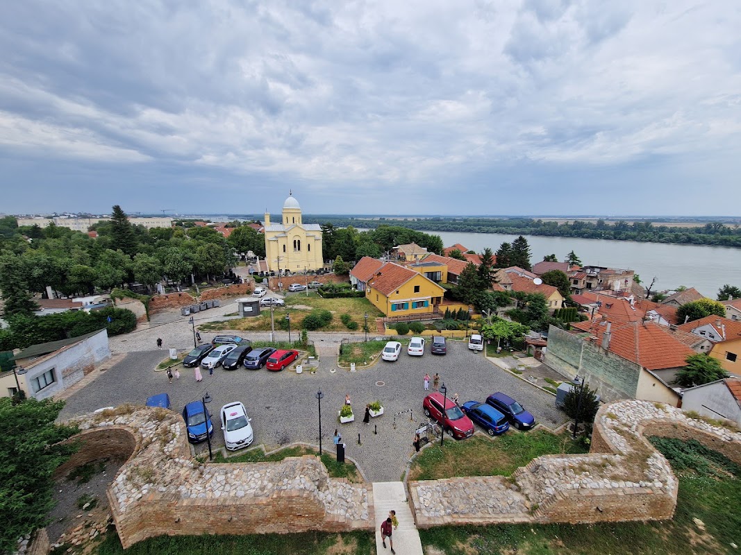 Gardoš (Millennium) Tower