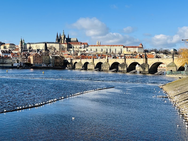 A Christmas markets weekend in Prague
