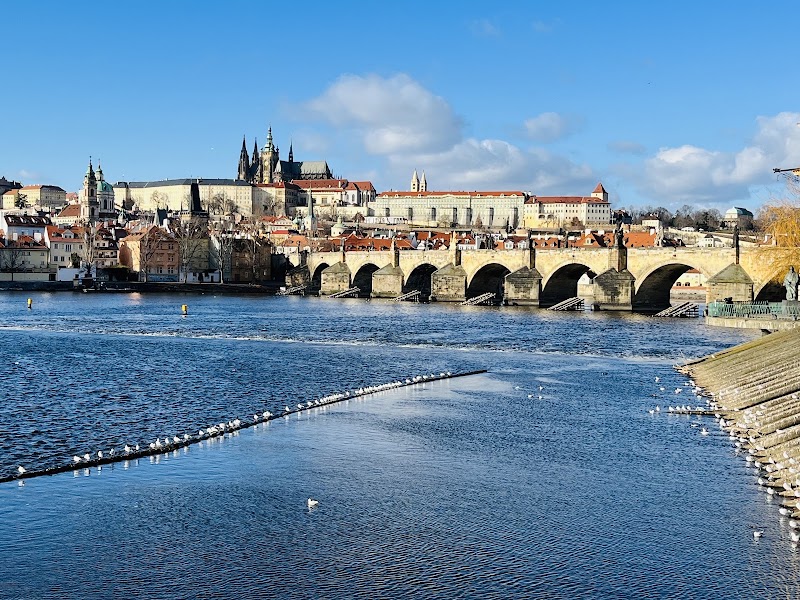 A Christmas markets weekend in Prague