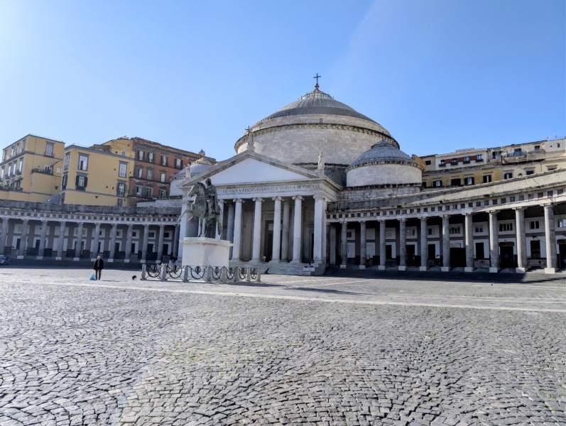 Naples in 3 days: a weekend for two