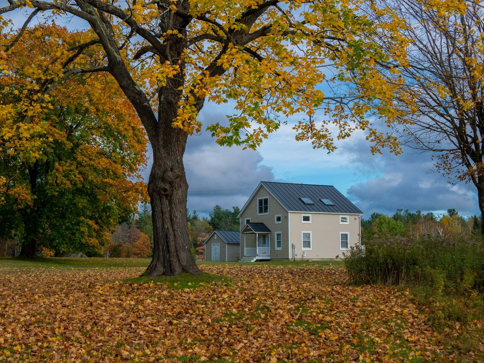 A Fall Weekend in the Berkshires for Couples