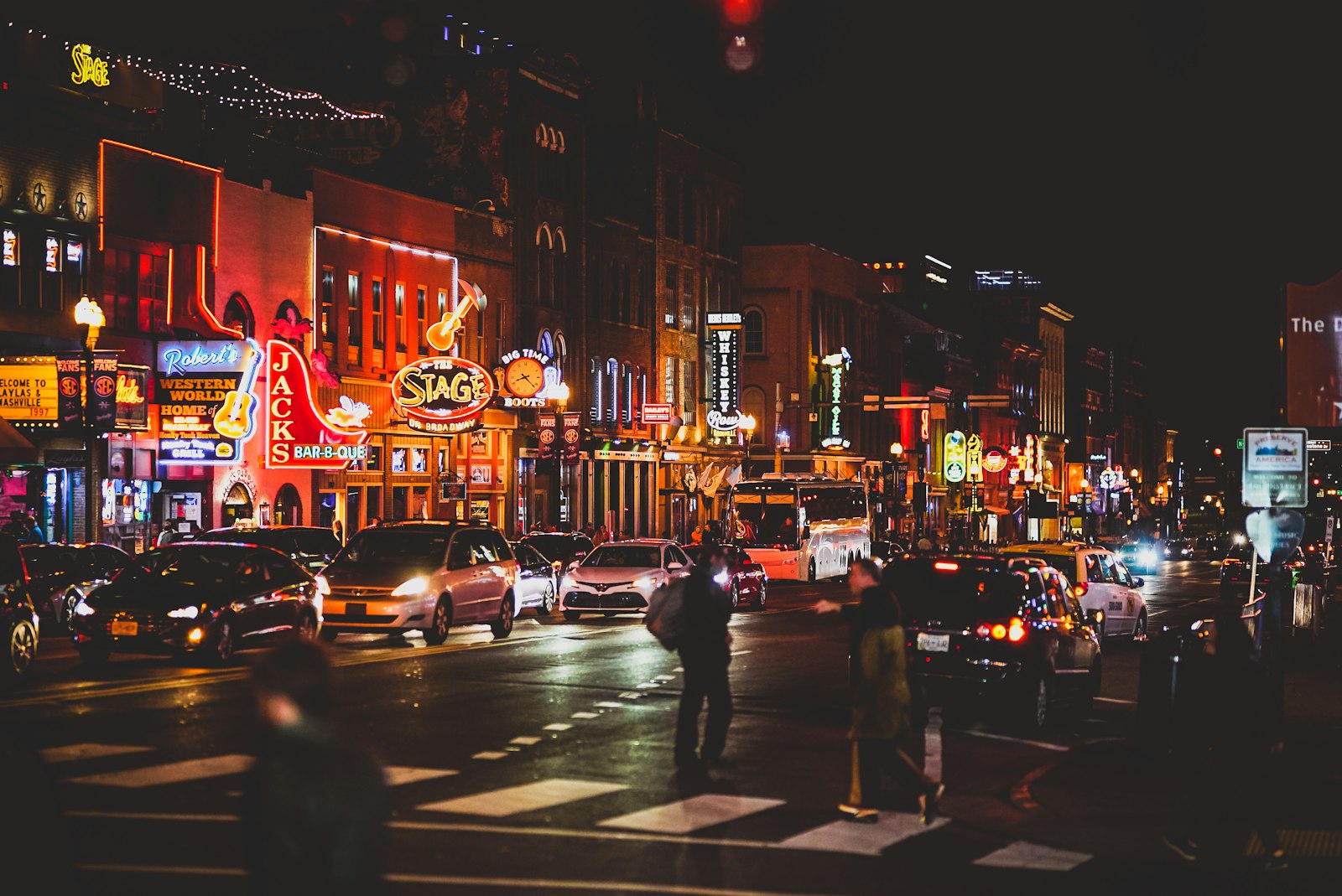 A Romantic 3-Day Nashville Weekend for Couples